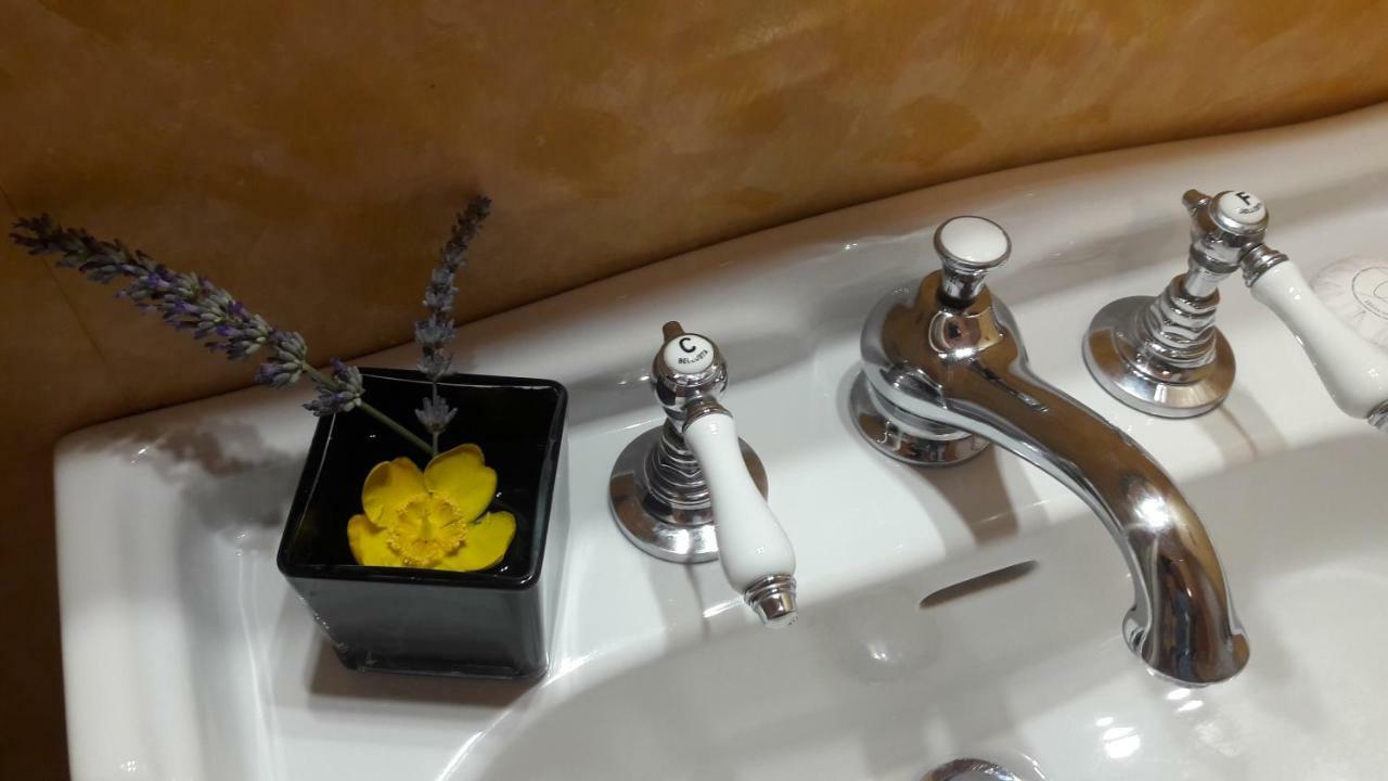 My Ponte Vecchio Apartment فلورنس المظهر الخارجي الصورة